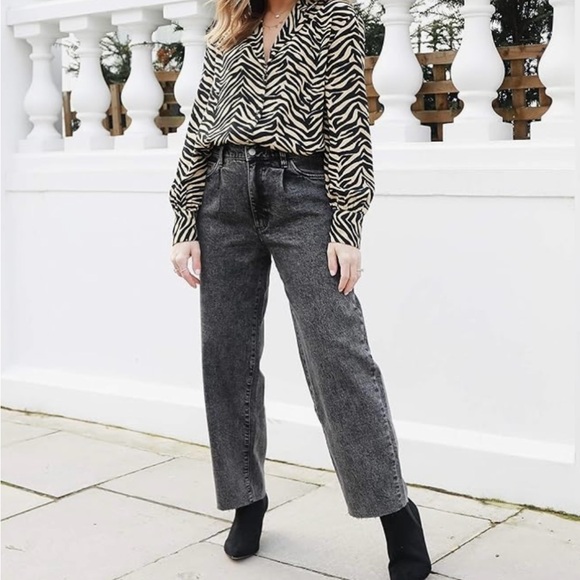 The Drop Zebra Print Blouse - Picture 4 of 9